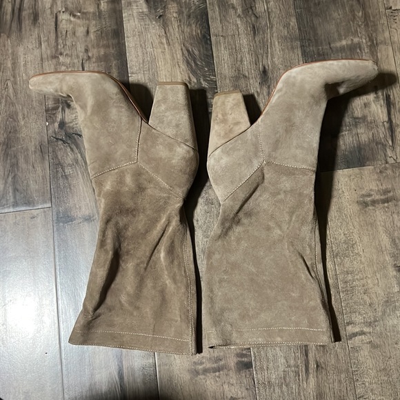 1. STATE brand SUEDE BOOTS - Picture 6 of 7